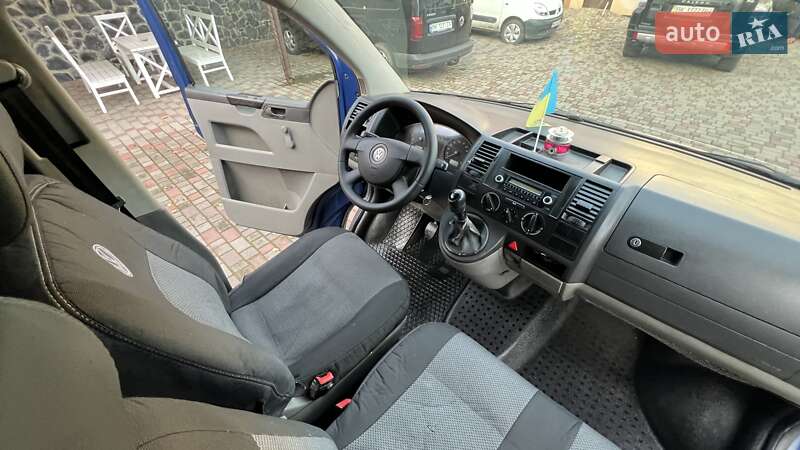 Мінівен Volkswagen Transporter 2008 в Рівному