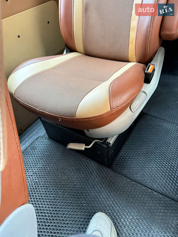 Мікроавтобус Volkswagen Transporter 2007 в Умані