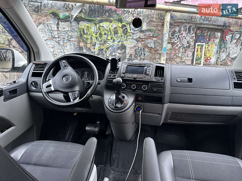 Мінівен Volkswagen Transporter 2012 в Одесі