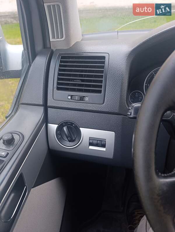 Минивэн Volkswagen Transporter 2005 в Шептицькому