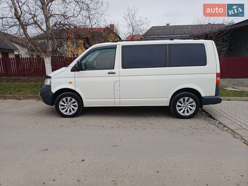 Минивэн Volkswagen Transporter 2006 в Дрогобыче фото 15 Минивэн Volkswagen Transporter 2006 в Дрогобыче