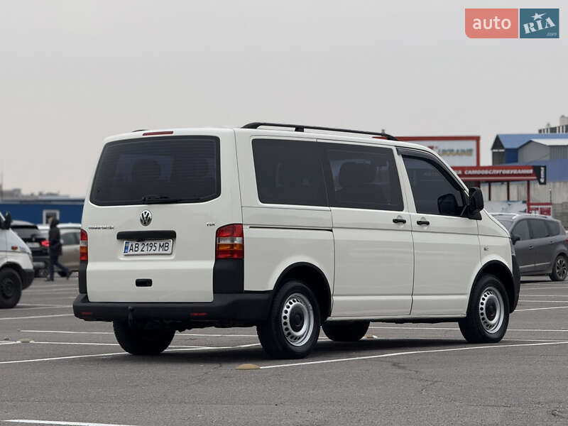 Минивэн Volkswagen Transporter 2008 в Виннице