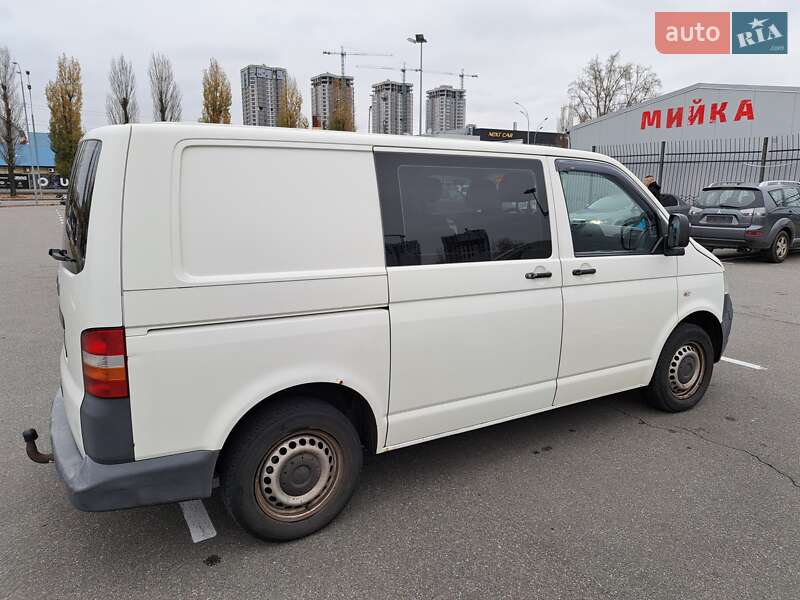 Минивэн Volkswagen Transporter 2008 в Киеве