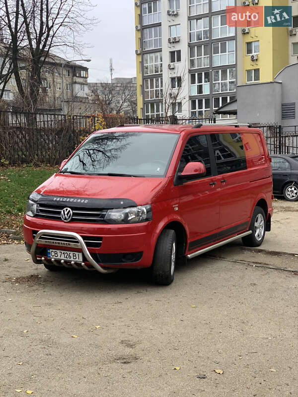 Мінівен Volkswagen Transporter 2014 в Києві