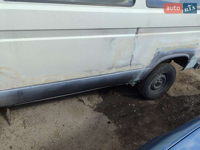Мінівен Volkswagen Transporter 1985 в Києві фото 2 Мінівен Volkswagen Transporter 1985 в Києві
