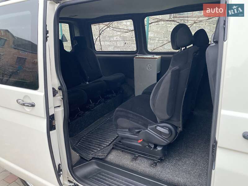 Минивэн Volkswagen Transporter 2006 в Львове