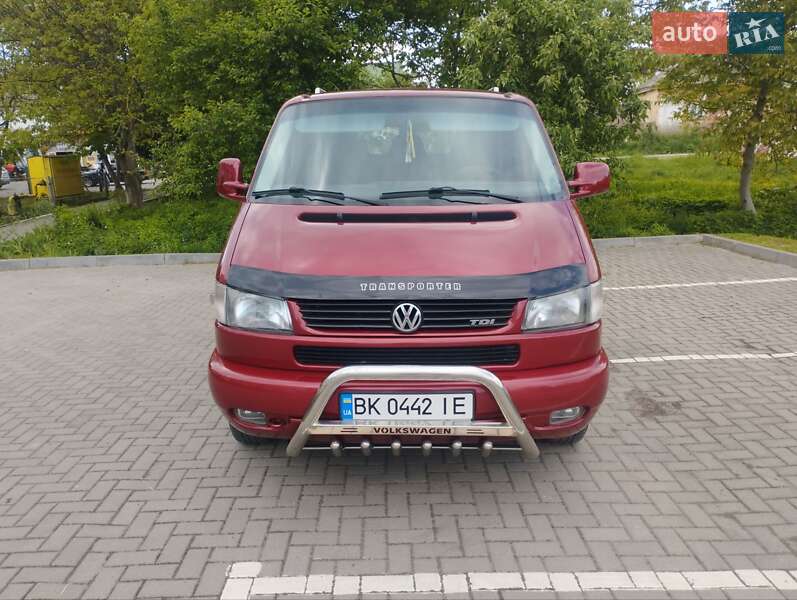 Мінівен Volkswagen Transporter 2001 в Дубні