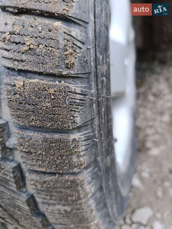 Грузопассажирский фургон Volkswagen Transporter 2006 в Баре