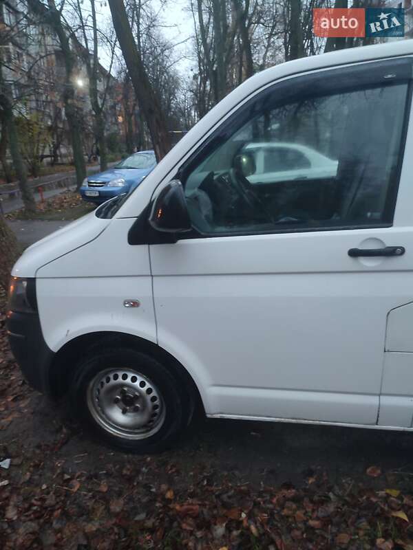 Грузовой фургон Volkswagen Transporter 2011 в Киеве фото 8 Грузовой фургон Volkswagen Transporter 2011 в Киеве