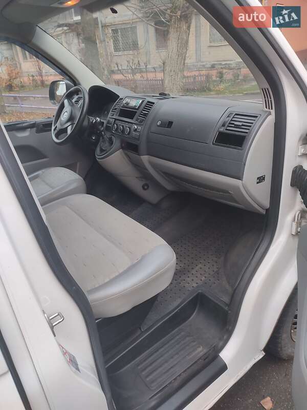 Грузовой фургон Volkswagen Transporter 2011 в Киеве фото 59 Грузовой фургон Volkswagen Transporter 2011 в Киеве