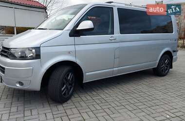 Минивэн Volkswagen Transporter 2015 в Запорожье