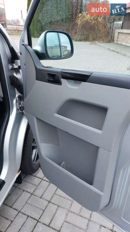 Минивэн Volkswagen Transporter 2015 в Запорожье фото 27 Минивэн Volkswagen Transporter 2015 в Запорожье