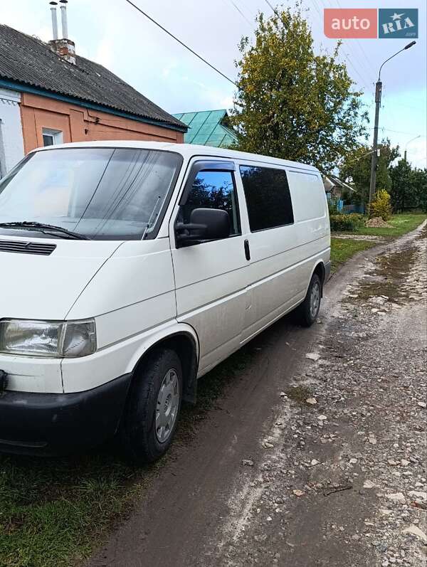 Минивэн Volkswagen Transporter 2001 в Путивле фото 6 Минивэн Volkswagen Transporter 2001 в Путивле