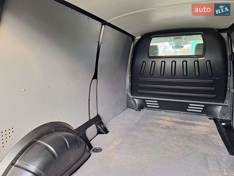 Вантажний фургон Volkswagen Transporter 2020 в Бердичеві