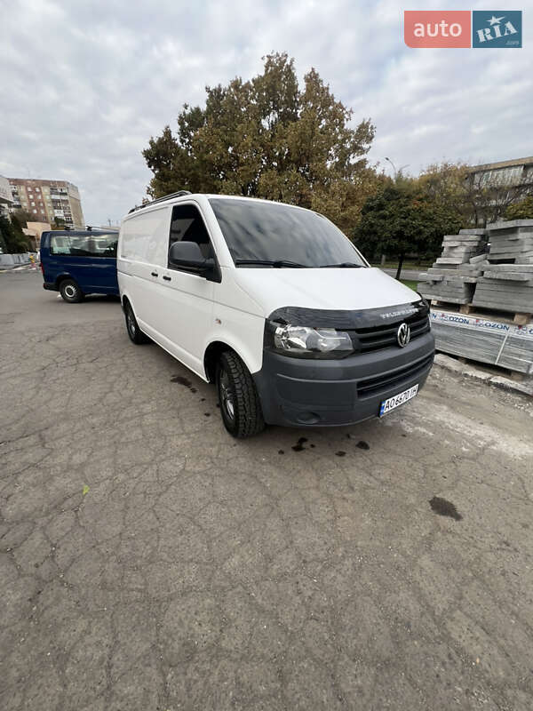 Мікроавтобус вантажний (до 3,5т) Volkswagen Transporter 2013 в Ужгороді фото 5 Мікроавтобус вантажний (до 3,5т) Volkswagen Transporter 2013 в Ужгороді
