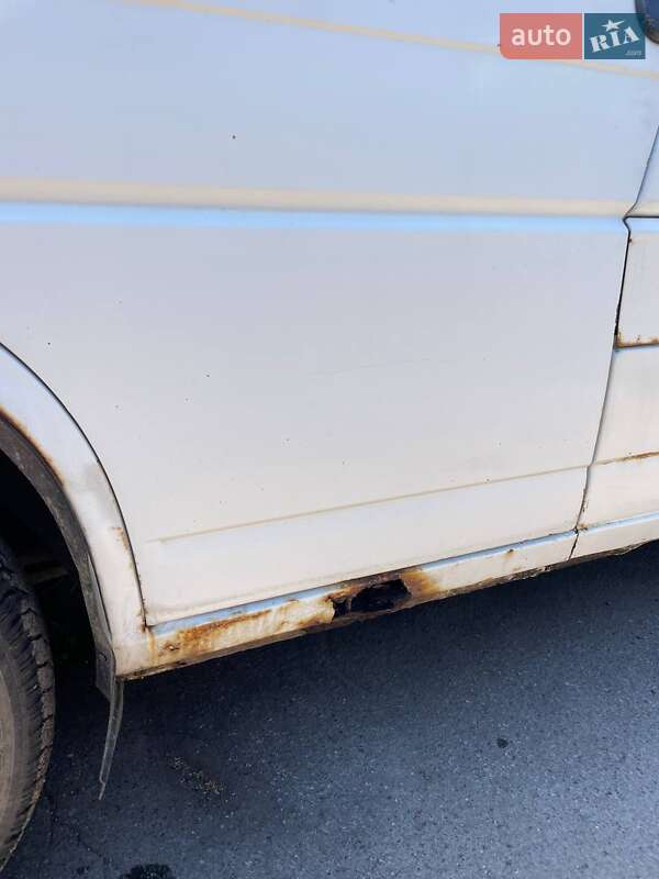 Минивэн Volkswagen Transporter 1998 в Чернигове