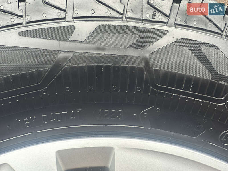 Грузовой фургон Volkswagen Transporter 2023 в Киеве