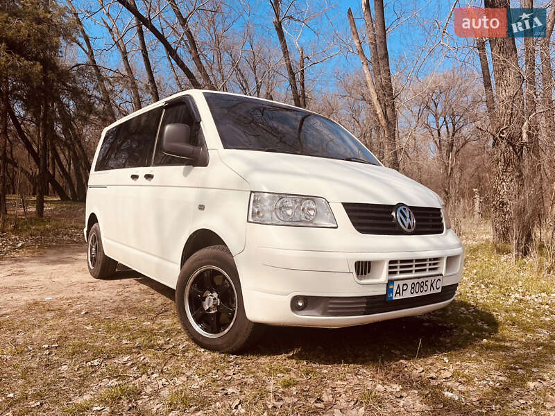 Минивэн Volkswagen Transporter 2005 в Запорожье