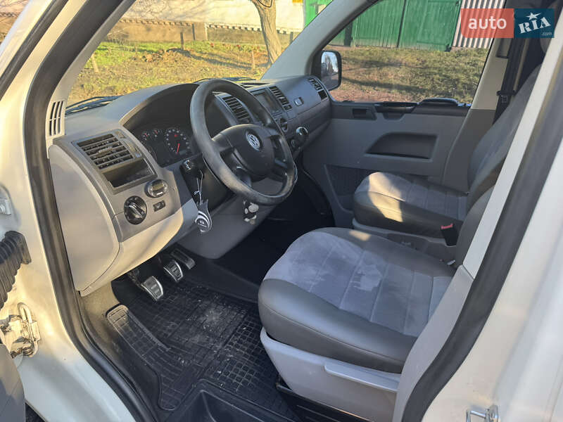 Минивэн Volkswagen Transporter 2008 в Чернигове