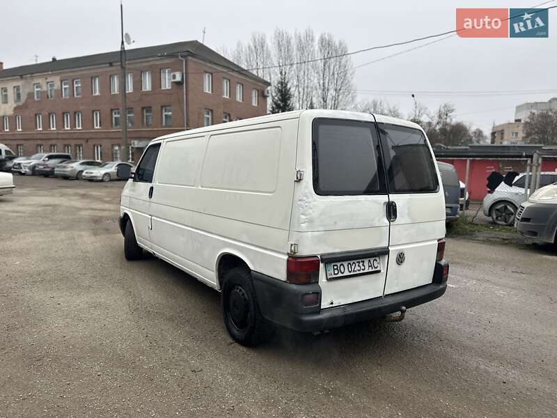 Вантажний фургон Volkswagen Transporter 2000 в Тернополі