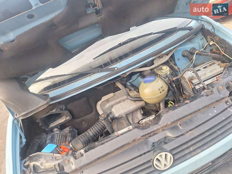 Минивэн Volkswagen Transporter 1993 в Черновцах