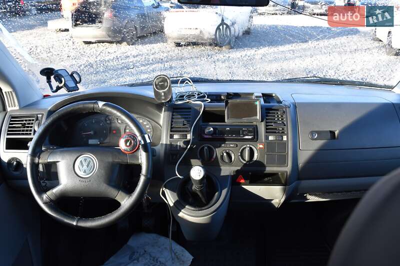 Мінівен Volkswagen Transporter 2006 в Дрогобичі