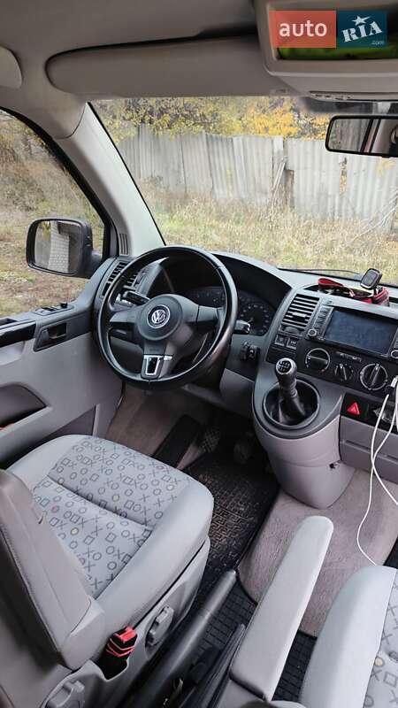 Минивэн Volkswagen Transporter 2005 в Павлограде