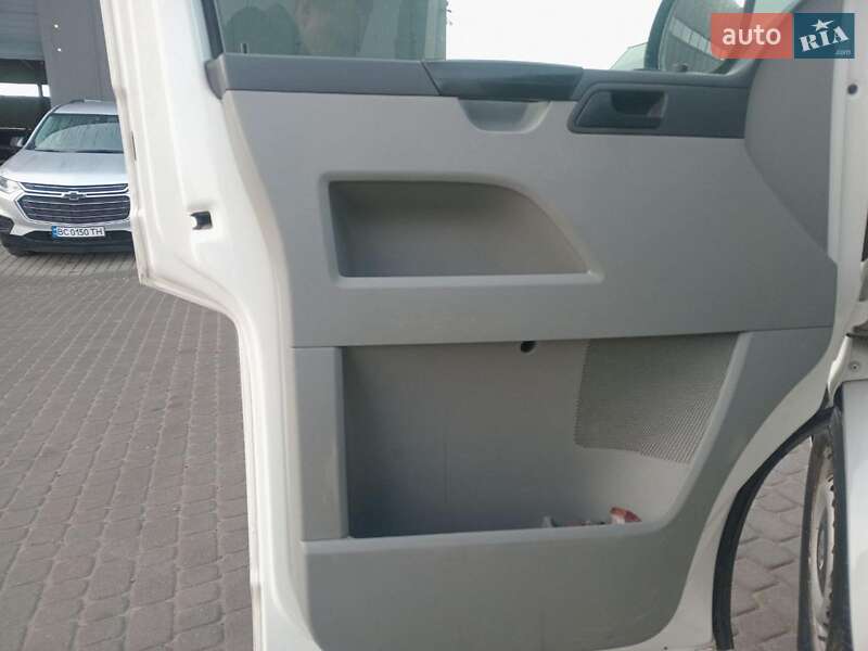 Минивэн Volkswagen Transporter 2015 в Львове фото 17 Минивэн Volkswagen Transporter 2015 в Львове