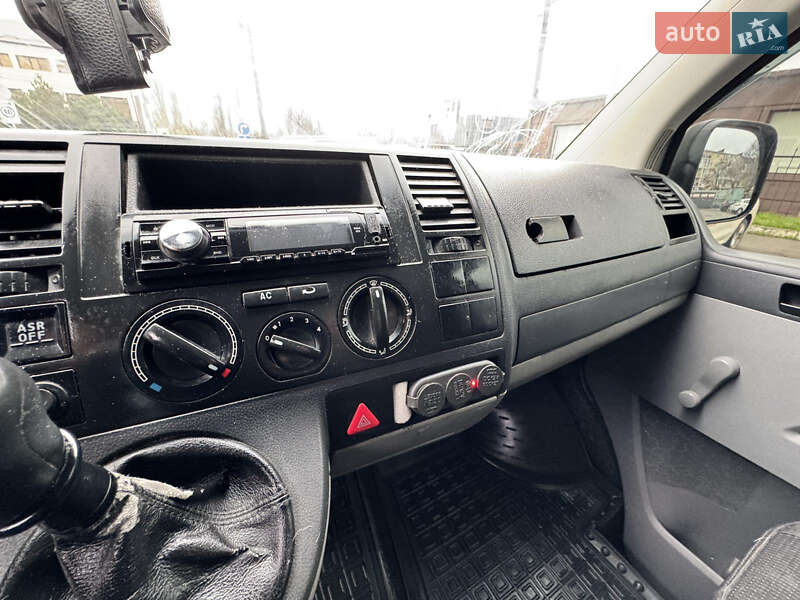 Минивэн Volkswagen Transporter 2006 в Одессе