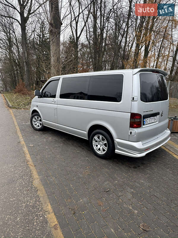 Минивэн Volkswagen Transporter 2006 в Вишневце