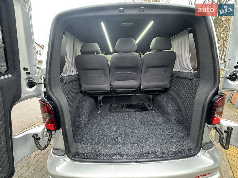 Минивэн Volkswagen Transporter 2006 в Вишневце