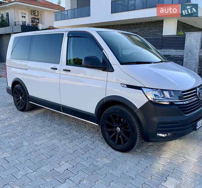 Минивэн Volkswagen Transporter 2021 в Киеве