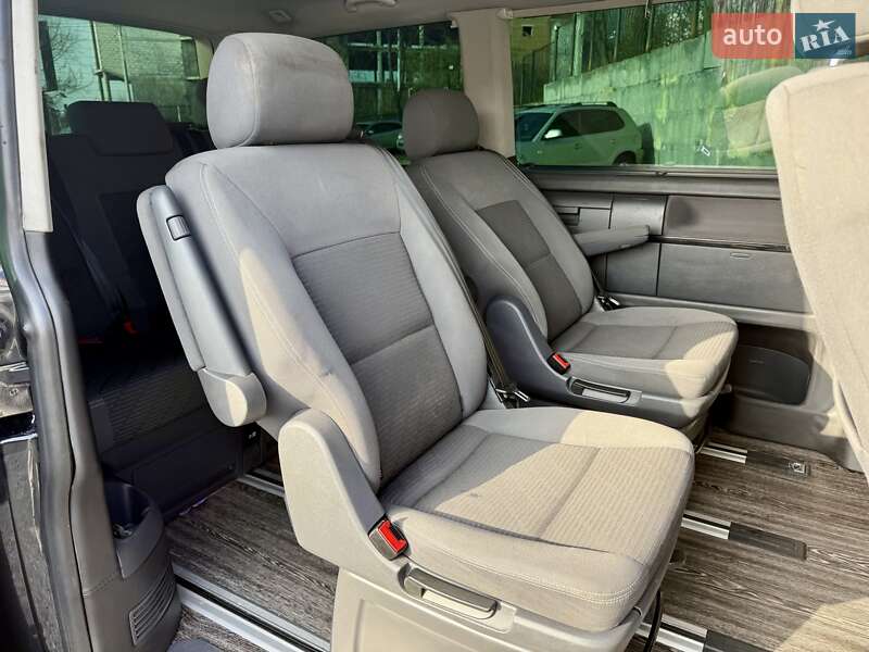 Мінівен Volkswagen Transporter 2004 в Харкові