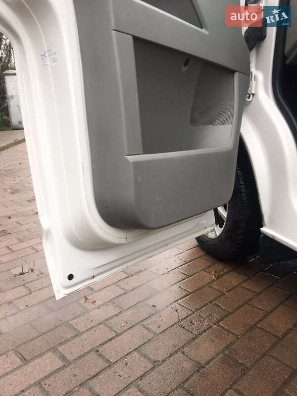 Минивэн Volkswagen Transporter 2015 в Черновцах