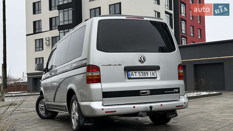 Минивэн Volkswagen Transporter 2005 в Ивано-Франковске
