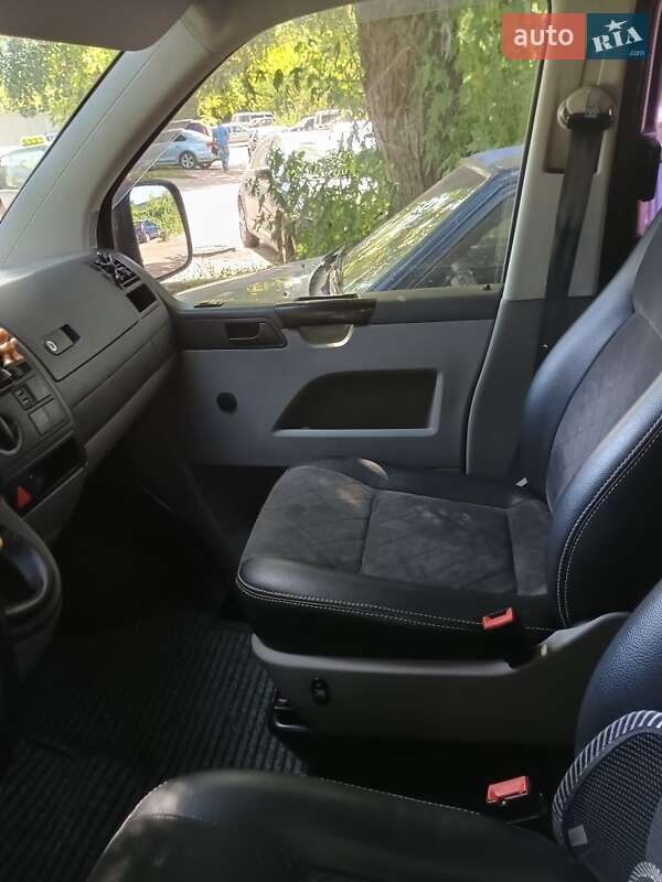 Мінівен Volkswagen Transporter 2006 в Чернігові