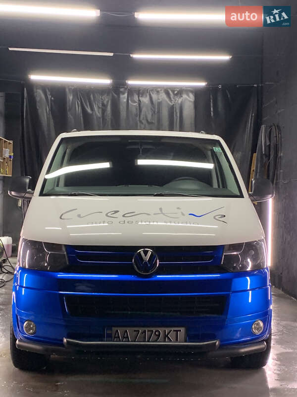 Мінівен Volkswagen Transporter 2012 в Броварах
