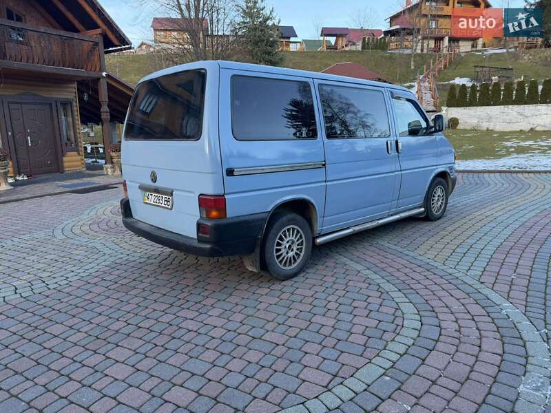 Минивэн Volkswagen Transporter 2001 в Яремче