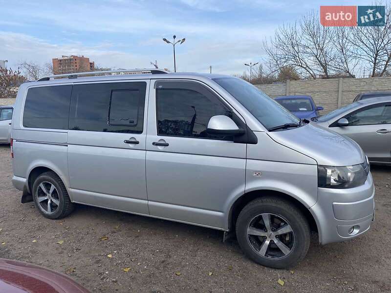 Мінівен Volkswagen Transporter 2010 в Миколаєві