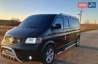 Минивэн Volkswagen Transporter 2004 в Знаменке