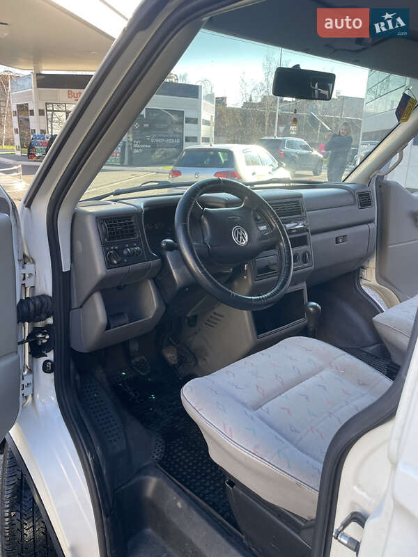 Мінівен Volkswagen Transporter 2002 в Черкасах