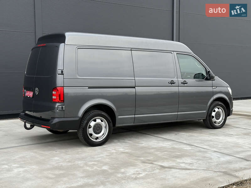 Вантажний фургон Volkswagen Transporter 2018 в Броварах