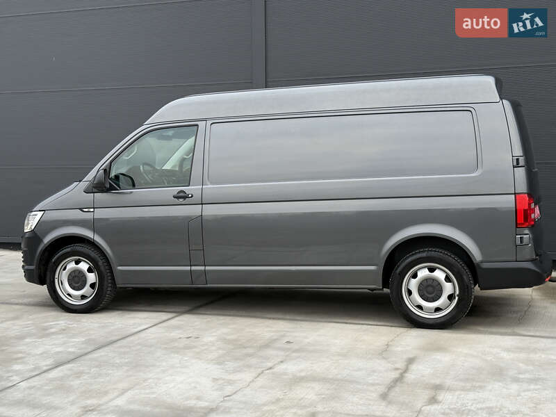 Вантажний фургон Volkswagen Transporter 2018 в Броварах