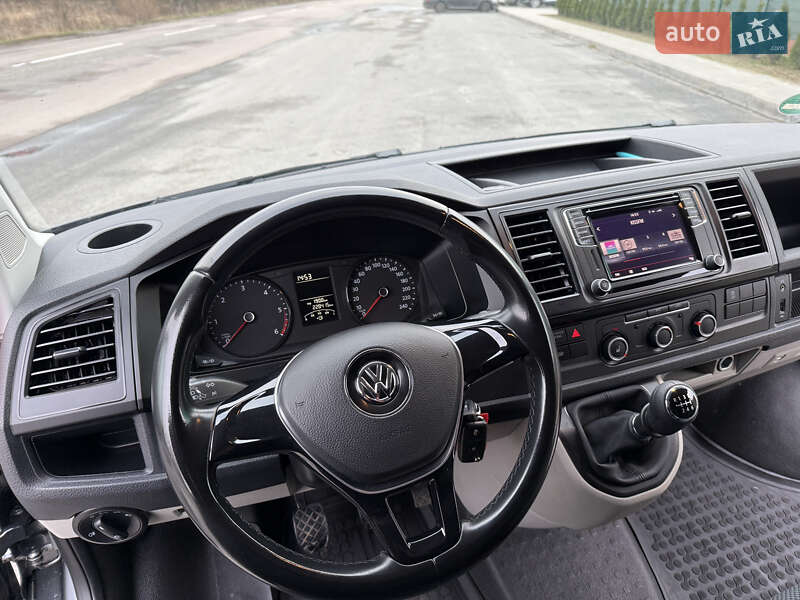 Вантажний фургон Volkswagen Transporter 2018 в Броварах
