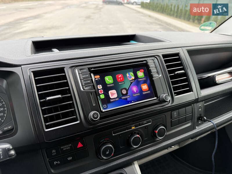 Вантажний фургон Volkswagen Transporter 2018 в Броварах