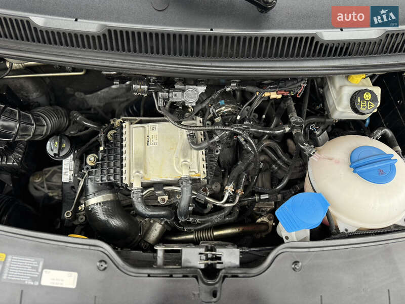 Вантажний фургон Volkswagen Transporter 2020 в Києві