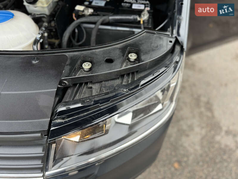 Вантажний фургон Volkswagen Transporter 2020 в Києві