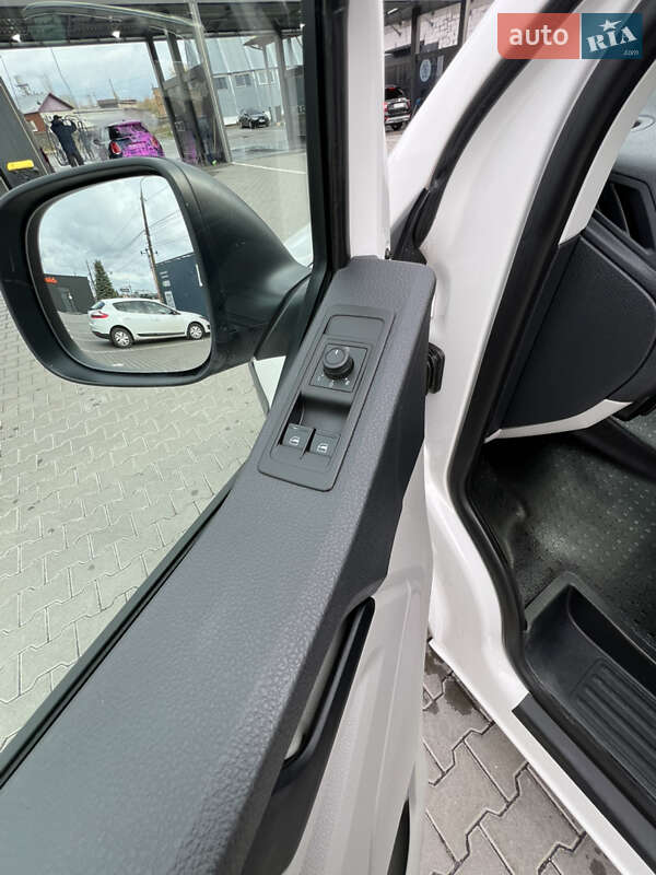 Грузовой фургон Volkswagen Transporter 2018 в Виннице