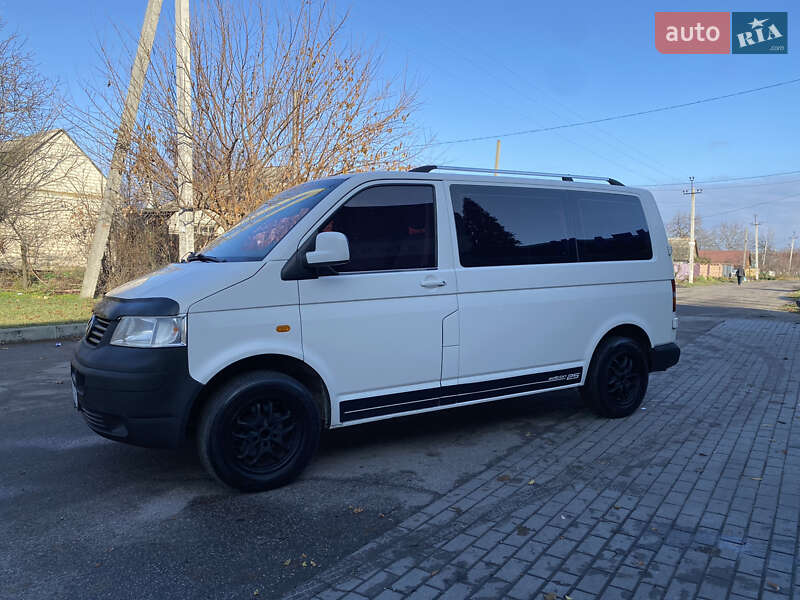 Минивэн Volkswagen Transporter 2006 в Павлограде