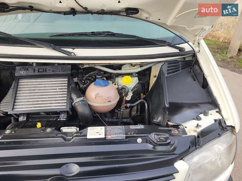 Мінівен Volkswagen Transporter 2003 в Жмеринці